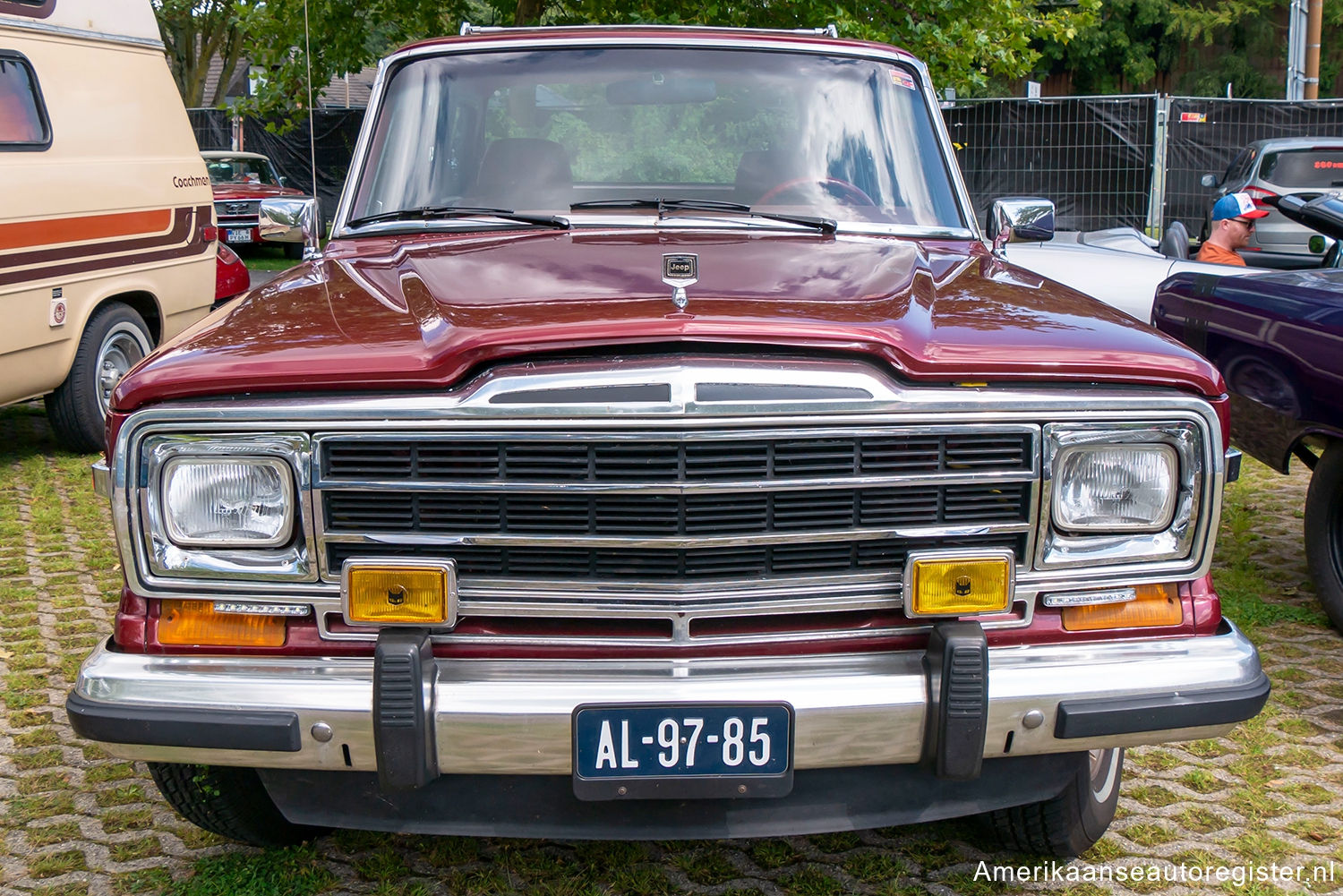 Jeep Grand Wagoneer uit 1986